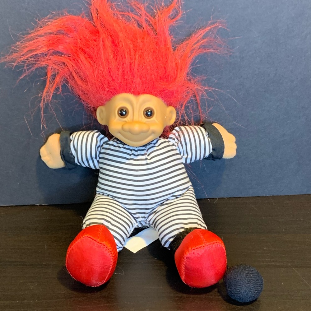 Prisoner of Love Russ Soft Troll Doll Valentines Day Red Hair #2410 6” No Heart - Picture 1 of 3